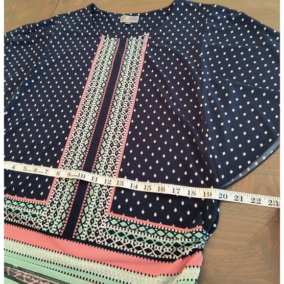 JM Collection Tunic Top Women's Sz L Blue Mixed Print Angel Sleeve Popover - Picture 7 of 11